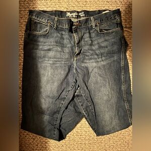 Men’s relaxed bootcut jeans